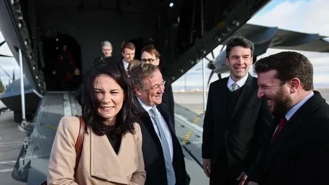 ألمانيا تعيد فتح سفارتها في دمشق بعد 13 عامًا من الإغلاق بزيارة رسمية لوزيرة الخارجية