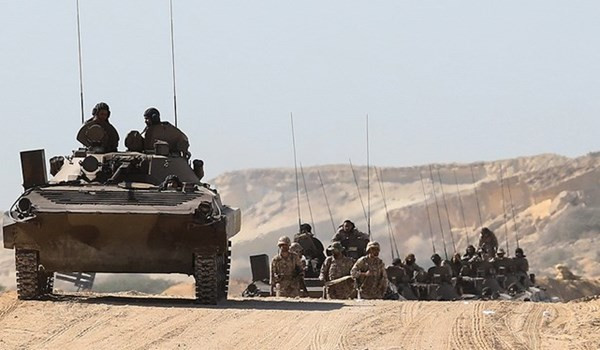 مناورات عسكرية إيرانية قرب الحدود العراقية