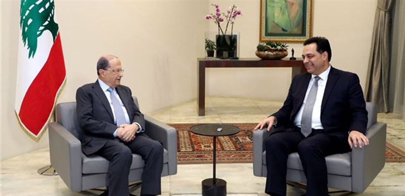 لبنان.. "استقالة "حتّي" ضربة موجعة لـ"حكومة دياب"