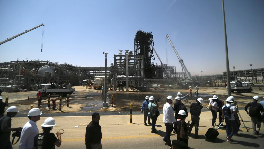 الرياض تعلن استعادة كامل إنتاج النفط