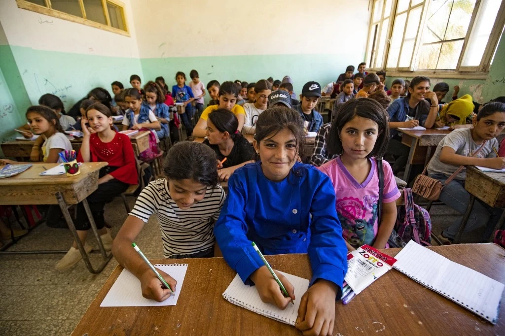 معاناة التعليم في سوريا: إهمال وتحديات كبيرة تدعو لإصلاحات جذرية